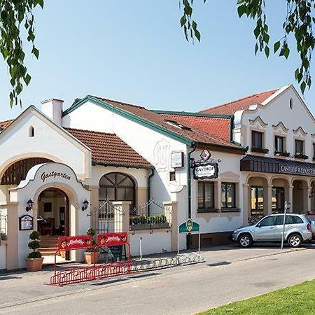 Gasthof Weinzettl Hotel Apetlon Ngoại thất bức ảnh